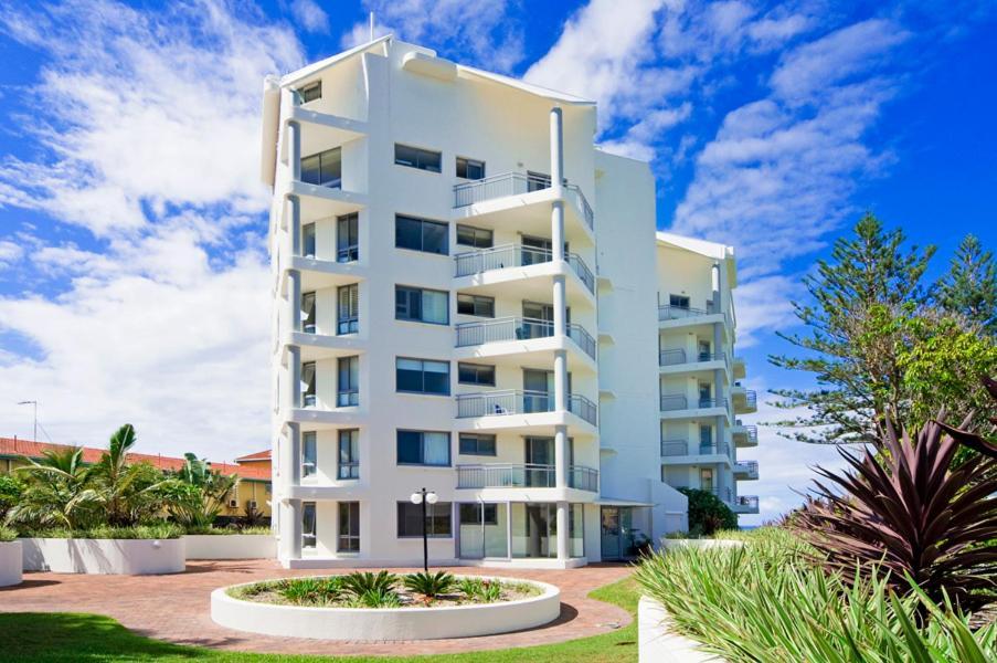 Oceanside Resort - Absolute Beachfront Apartments Gold Coast Luaran gambar