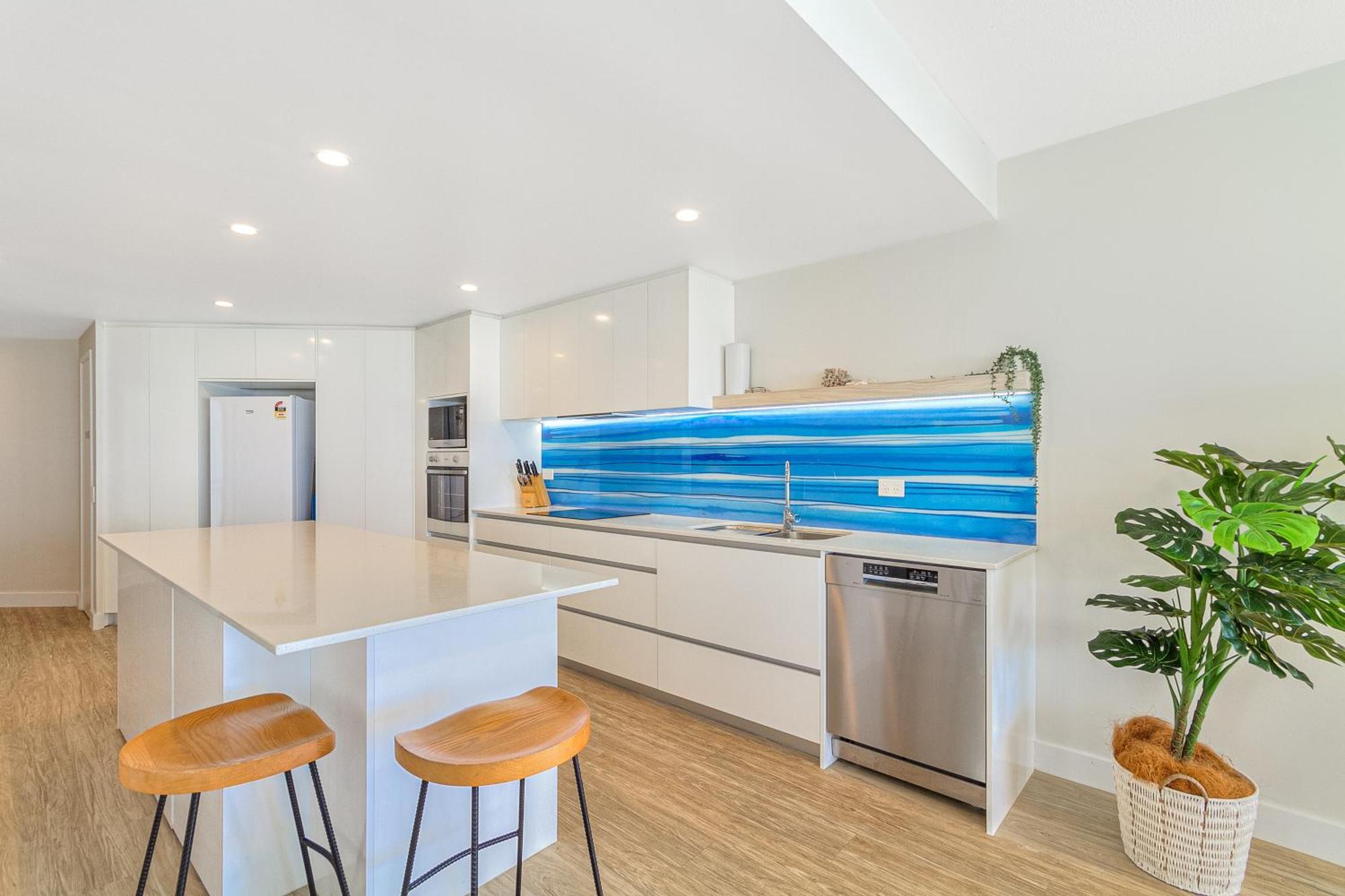 Oceanside Resort - Absolute Beachfront Apartments Gold Coast Luaran gambar