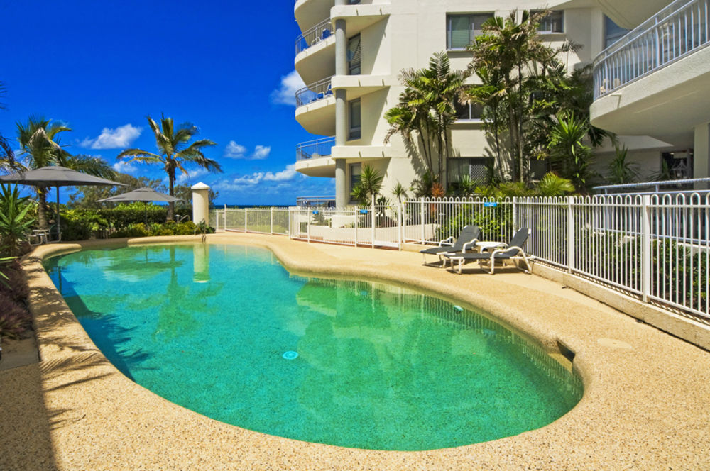 Oceanside Resort - Absolute Beachfront Apartments Gold Coast Luaran gambar