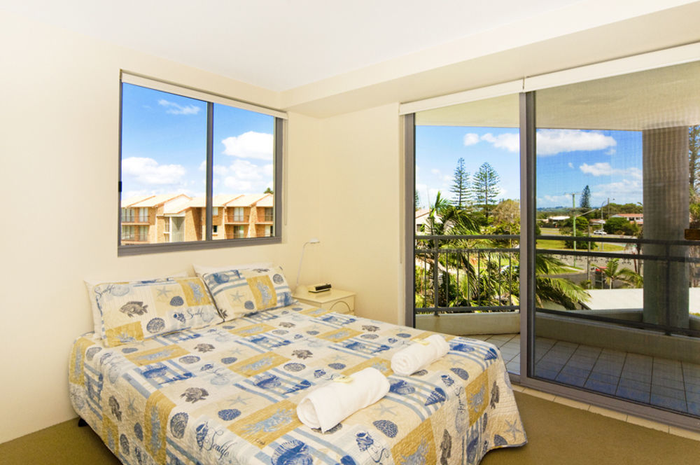 Oceanside Resort - Absolute Beachfront Apartments Gold Coast Luaran gambar