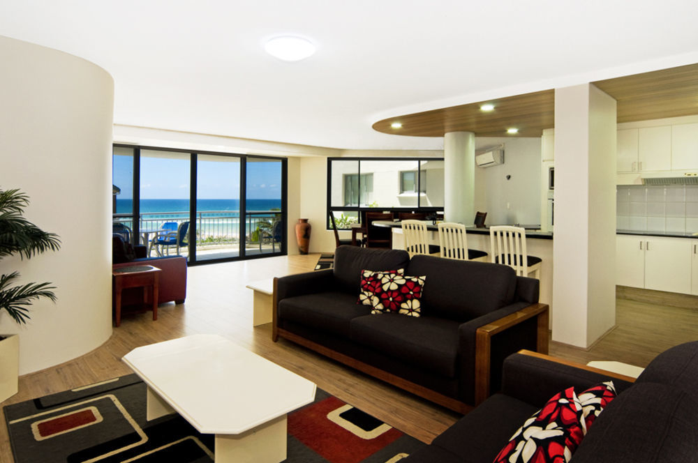 Oceanside Resort - Absolute Beachfront Apartments Gold Coast Luaran gambar